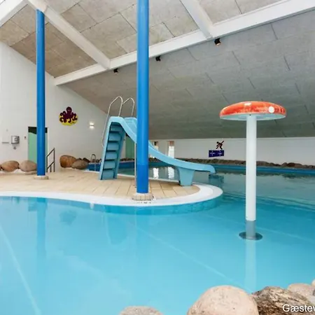 Cozy With Water Park And Apartmán *